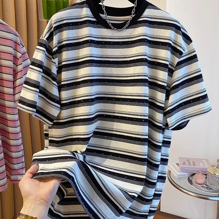 Summer Clothing Outlet - เสื้อยืดแขนสั้นลายทางผ้าฝ้ายแท้แบบยูนิเซ็กส์ ระบายอากาศได้ดี เหมาะสำหรับฤดูร้อน เสื้อผ้าลำลองสำหรับผู้ชายและผู้หญิง