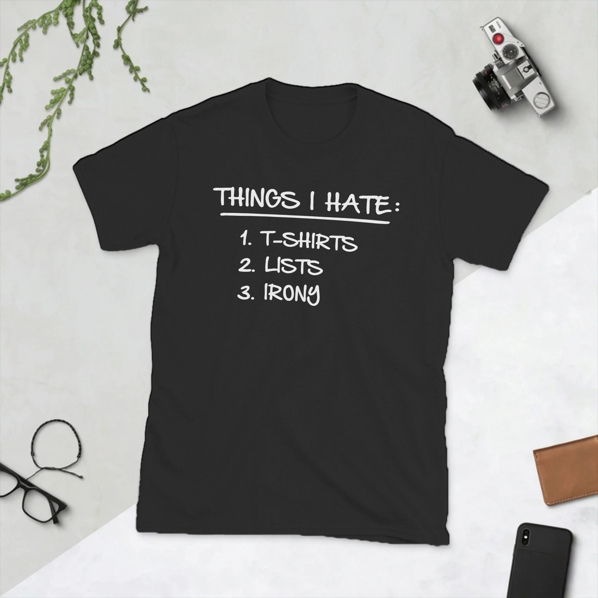 Summer Clothing List - เสื้อยืดลายข้อความ 