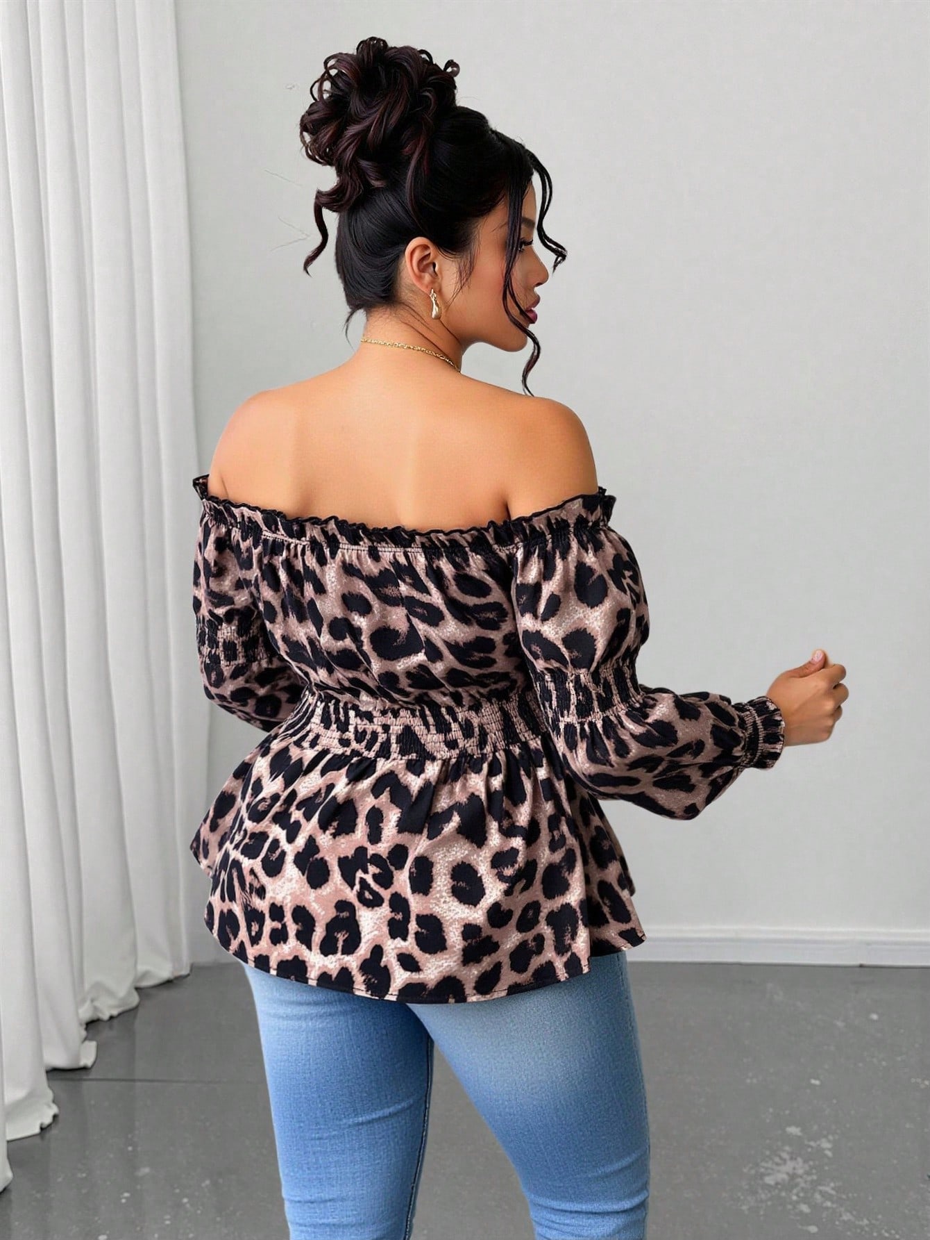 เสื้อเบลาส์แฟชั่นสำหรับผู้หญิง - Off Shoulder Blouse บทวิจารณ์และราคา