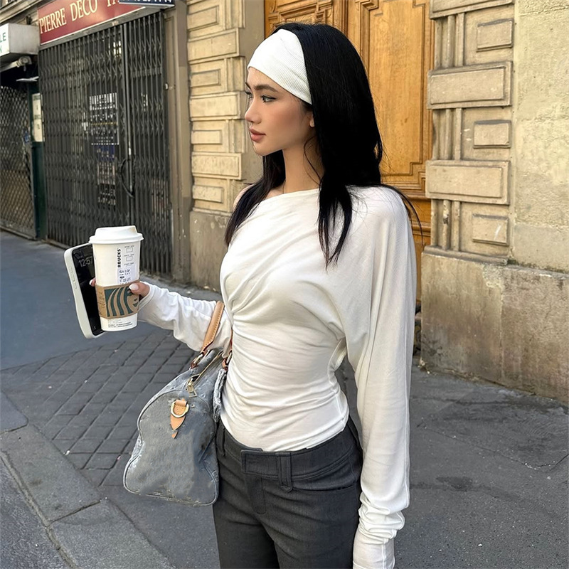 เสื้อผู้หญิงปี 2026 แบบไหล่เดี - Off Shoulder Blouse บทวิจารณ์และราคา