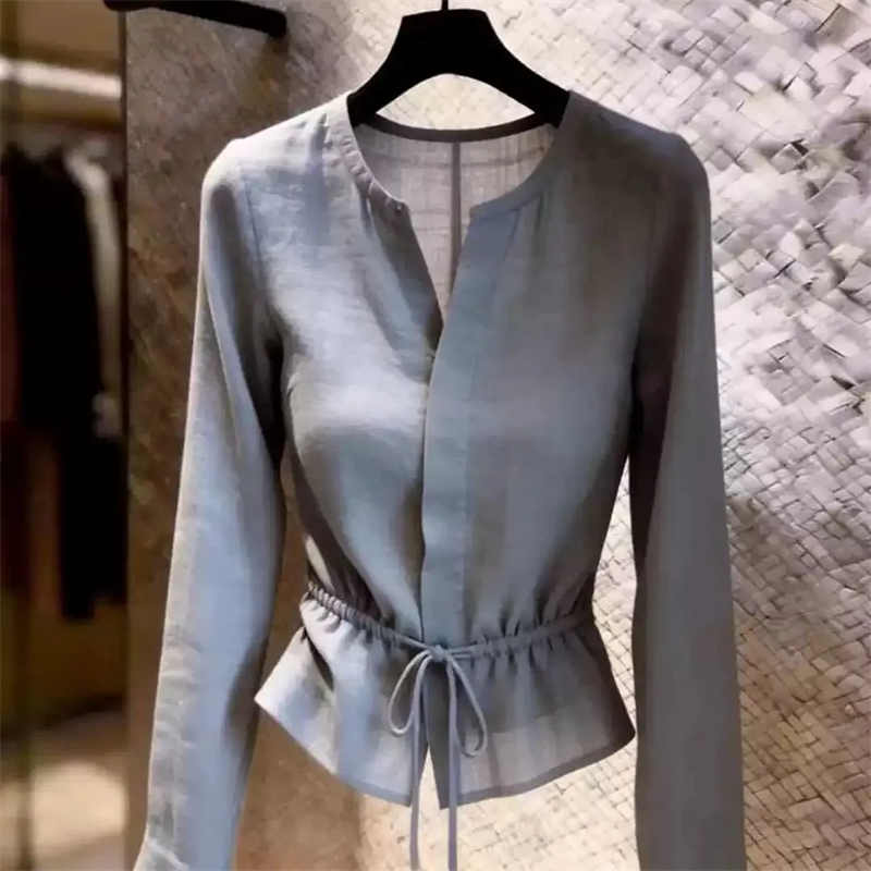 เสื้อยืดผู้หญิงสีเทาสวยหรู ดีไ - Summer Clothing For 70 Year Old Woman บทวิจารณ์และราคา